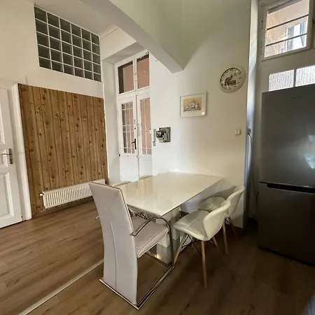 Apartamento Park Danubes View Market